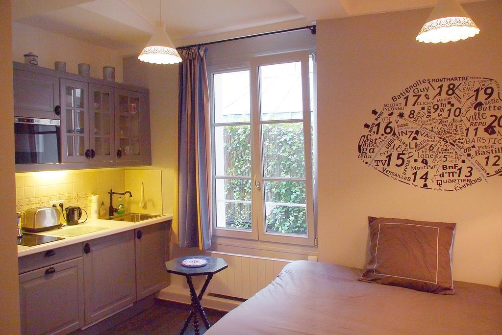 Petit Paris - Oasis In Marais Apartamento Exterior foto